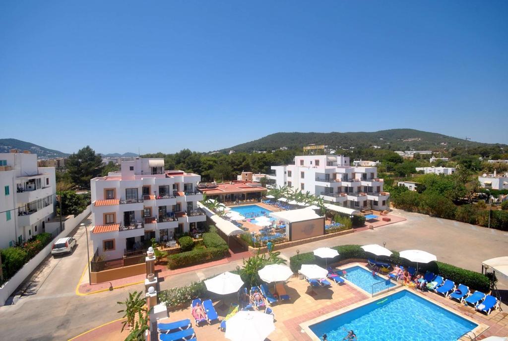 Casa Luis Apartments Санта-Эулалия-дель-Рио Экстерьер фото