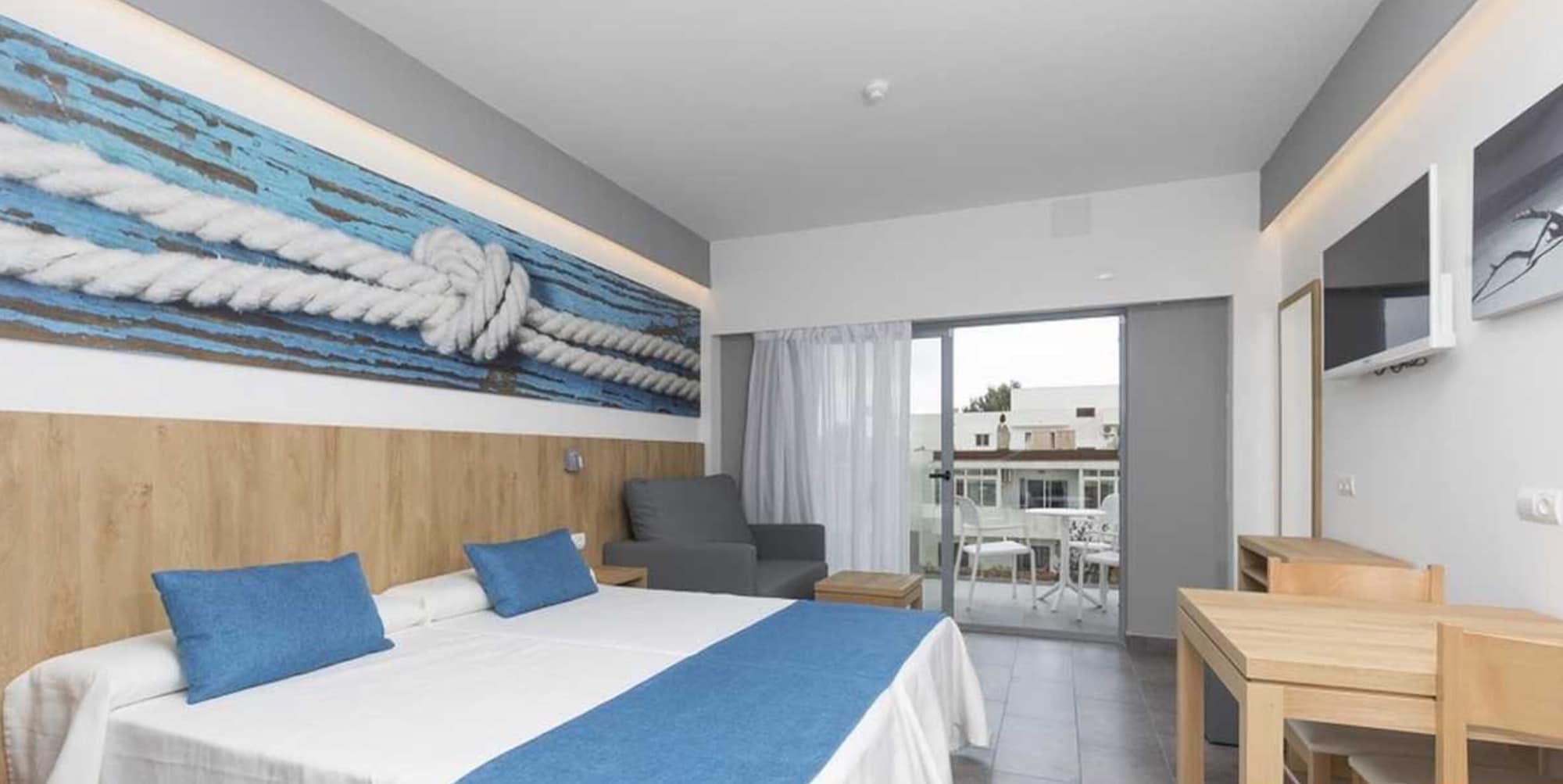 Casa Luis Apartments Санта-Эулалия-дель-Рио Экстерьер фото