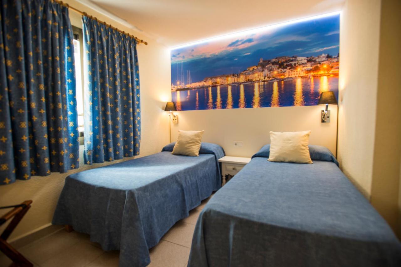 Casa Luis Apartments Санта-Эулалия-дель-Рио Экстерьер фото